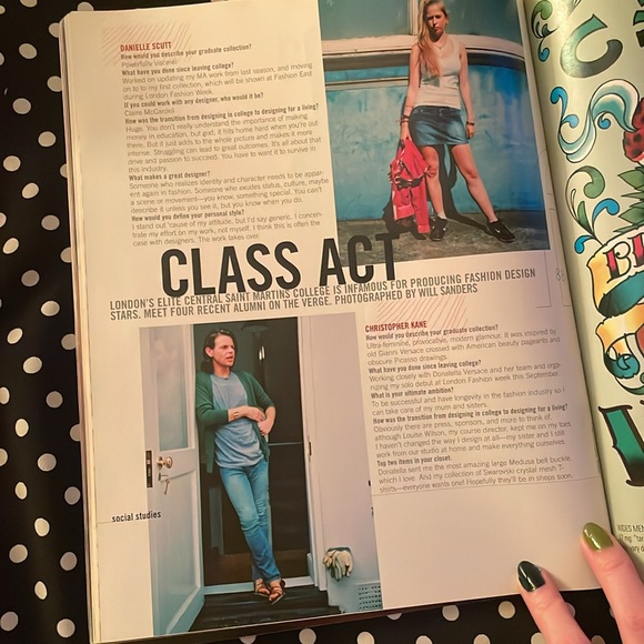 NYLON Magazine 2006 Avril Lavigne - Picture 7 of 14